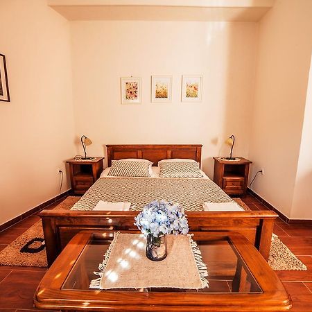 Guest House Sebelj บุดวา ห้อง รูปภาพ