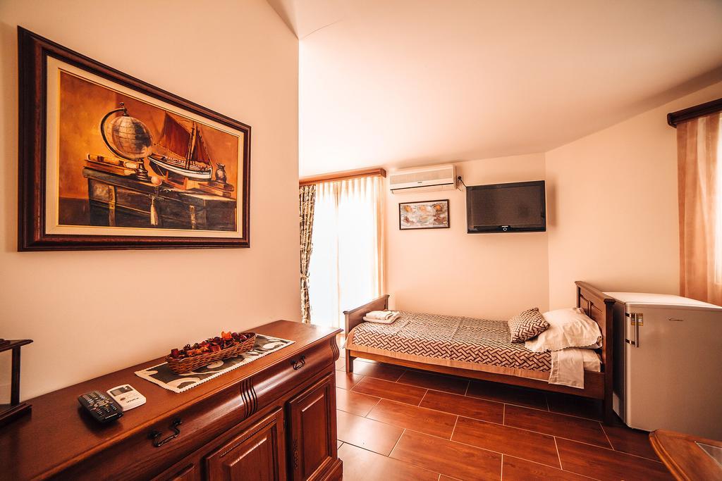 Guest House Sebelj บุดวา ห้อง รูปภาพ